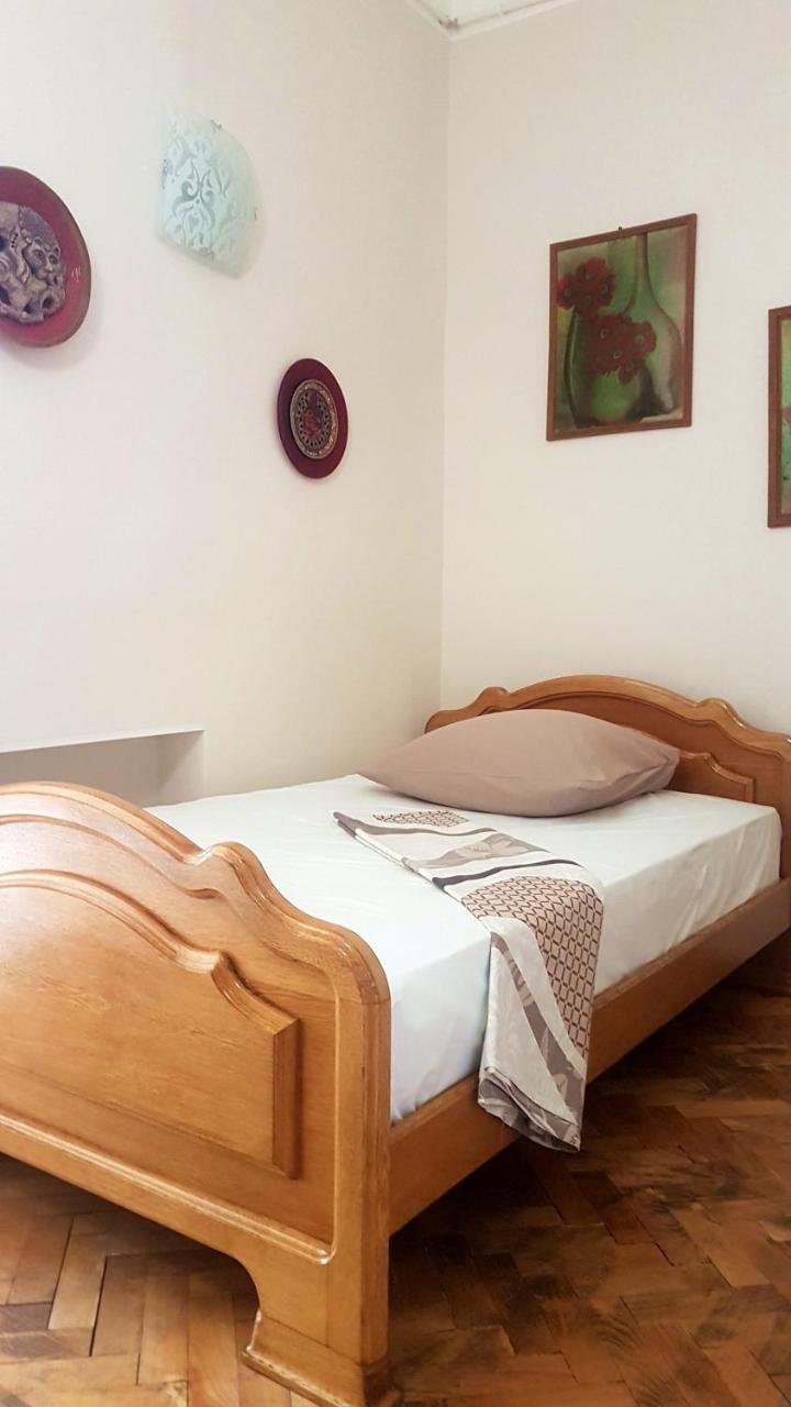 Ara & Gaya Аpartment Apartment Ереван Екстериор снимка